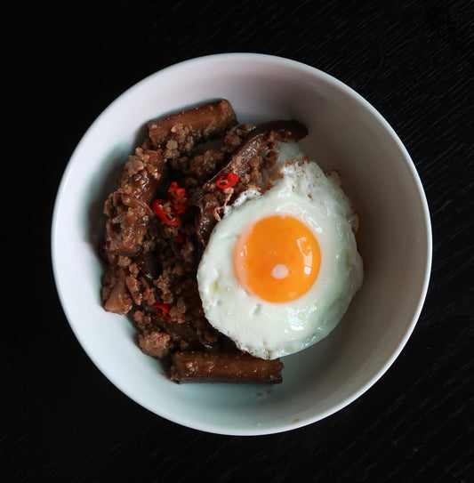 Easy, delicious, Chinese Eggplants with Minced Pork recipe | stir fry brinjal quick and easy Borderlessbutter Chunky Miso Shiitake butter recipe, best butter in singapore